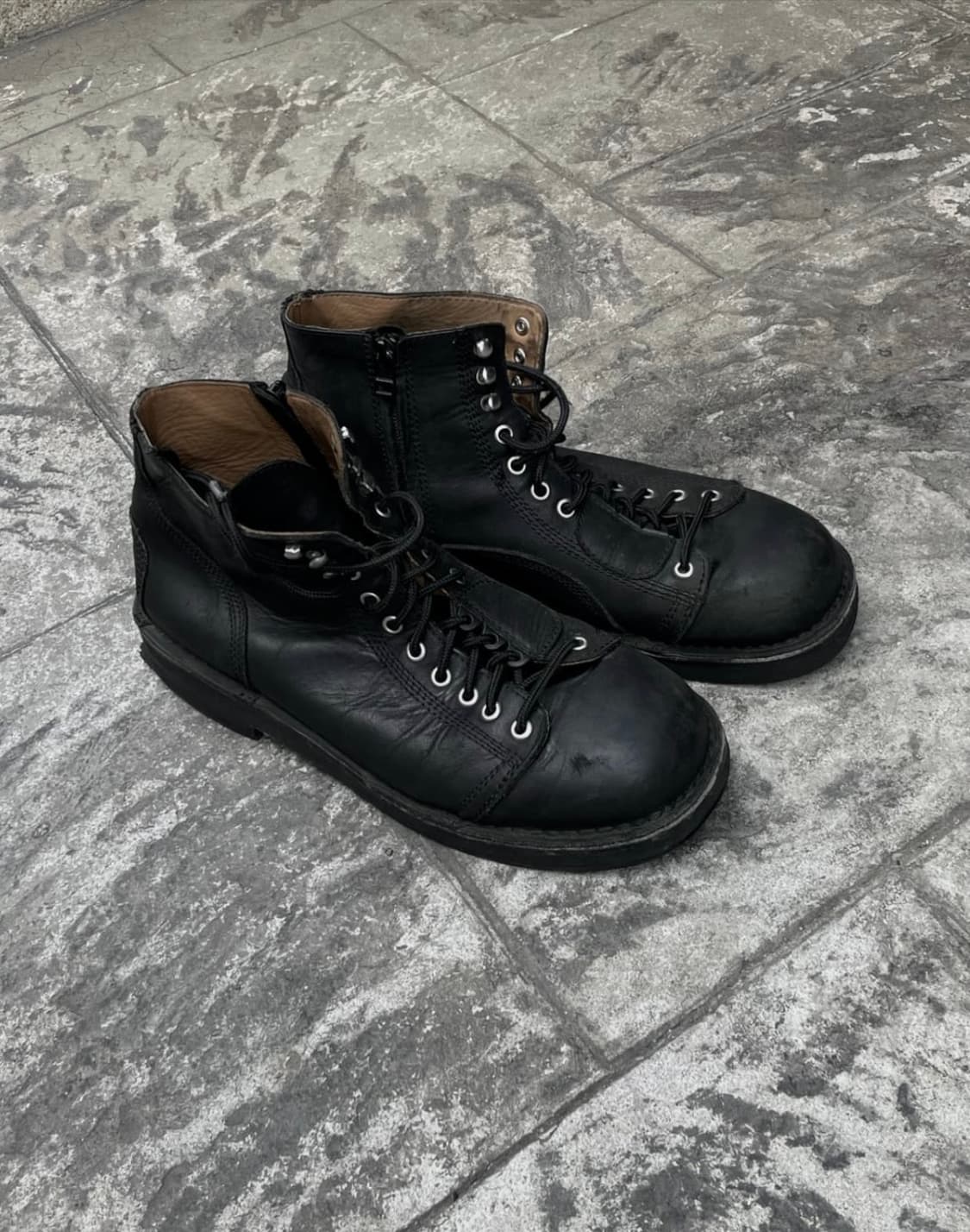 요지야마모토 뿌르옴므 매트블랙 바이커 부츠 상품이미지1