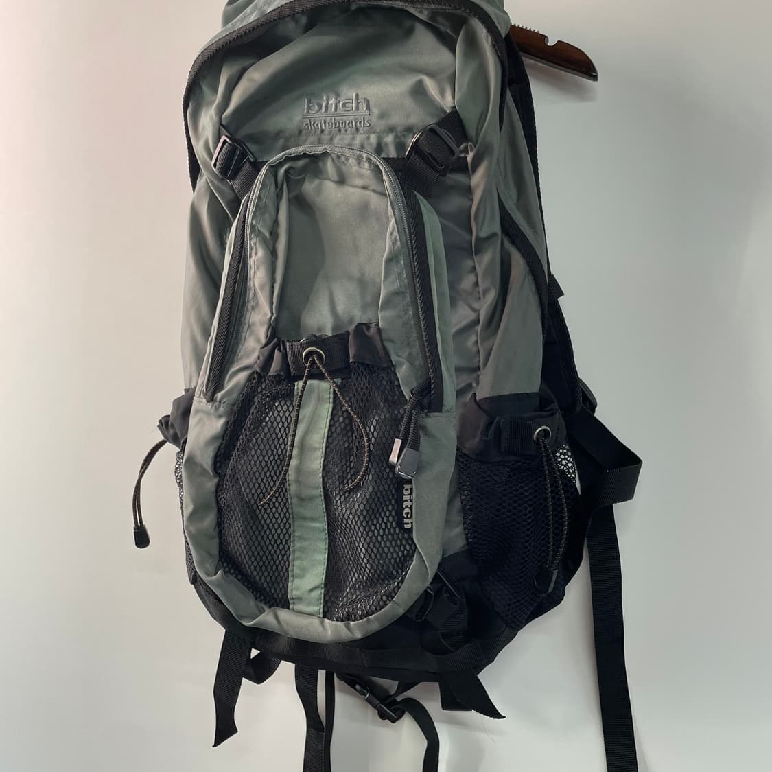 90s 비치 스케이트보드 백팩 상품이미지3