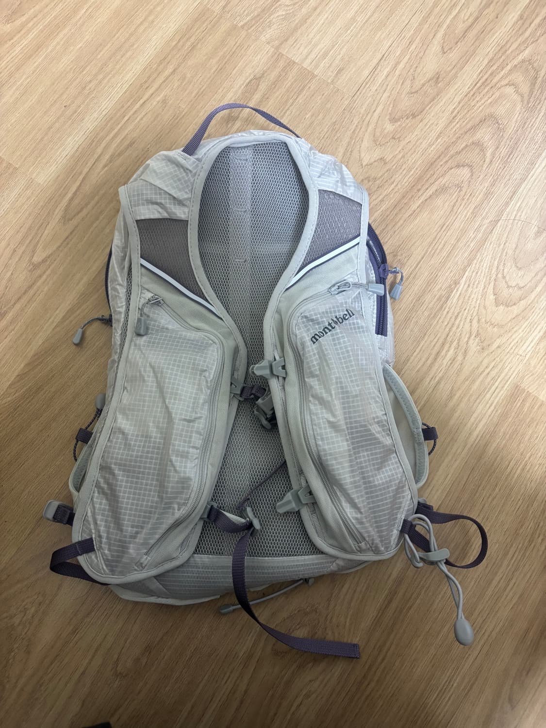 몽벨 러너 팩 7리터 라이트 그레이 가방 백팩 상품이미지2