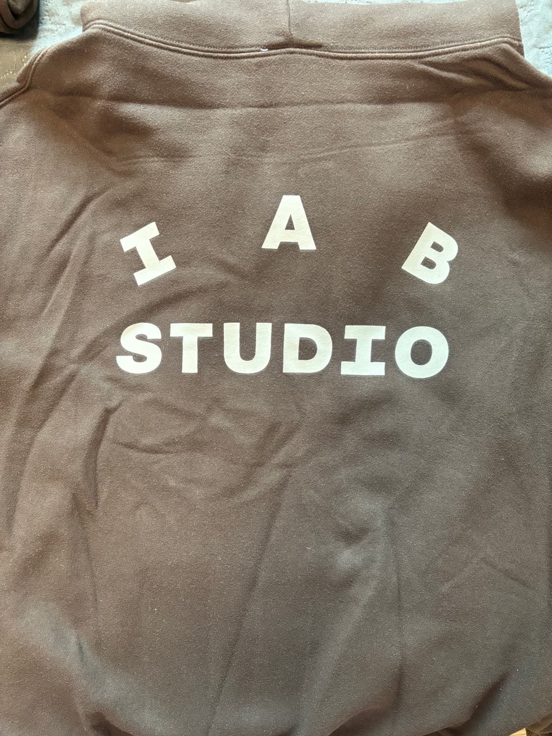 아이앱 스튜디오 후드 XL 브라운 상품이미지3