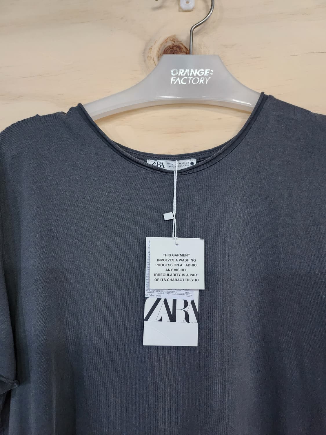 539) 자라 ZARA 기본 반팔티 상품이미지3