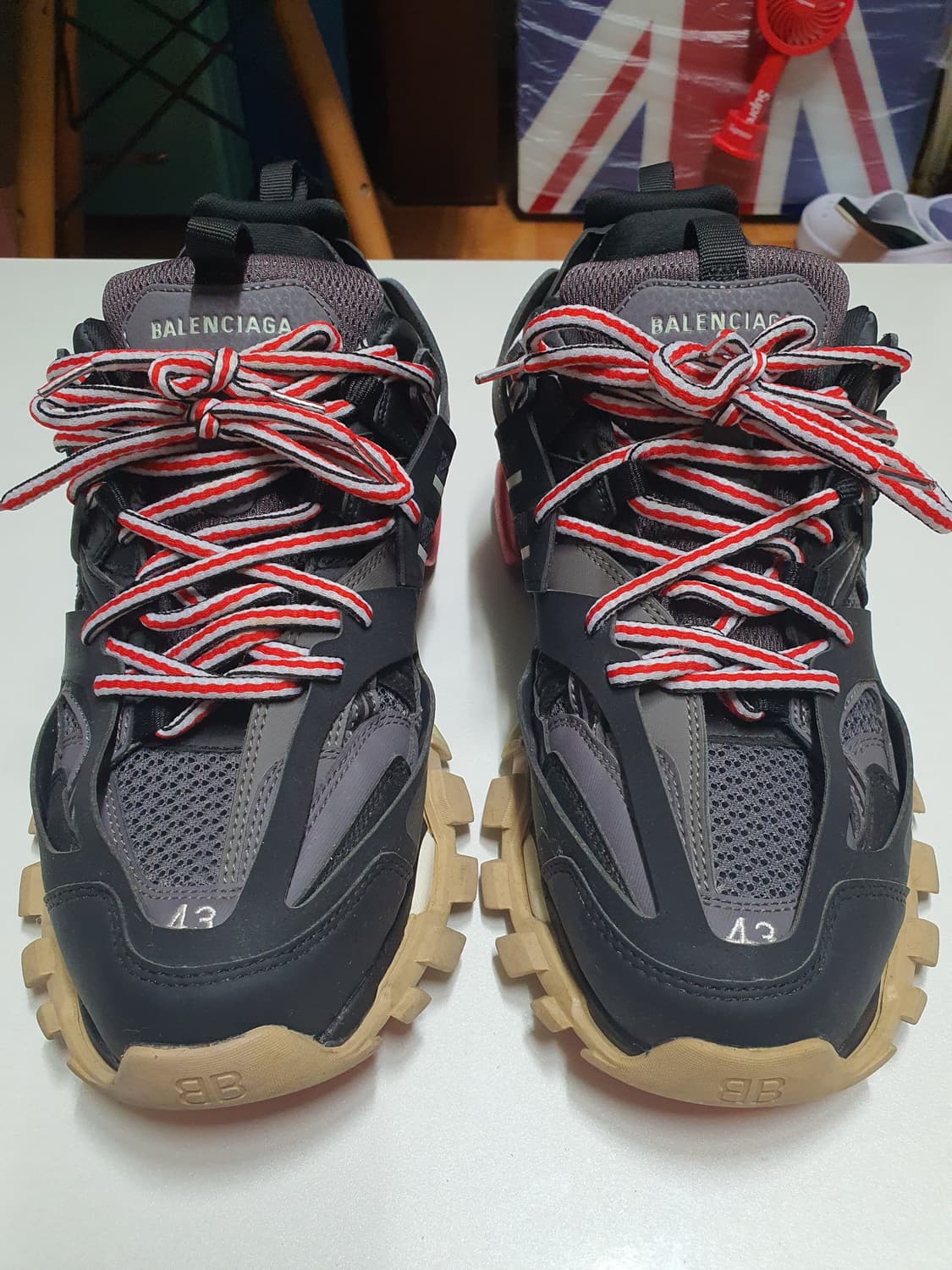 발렌시아가 트랙 43 상품이미지1