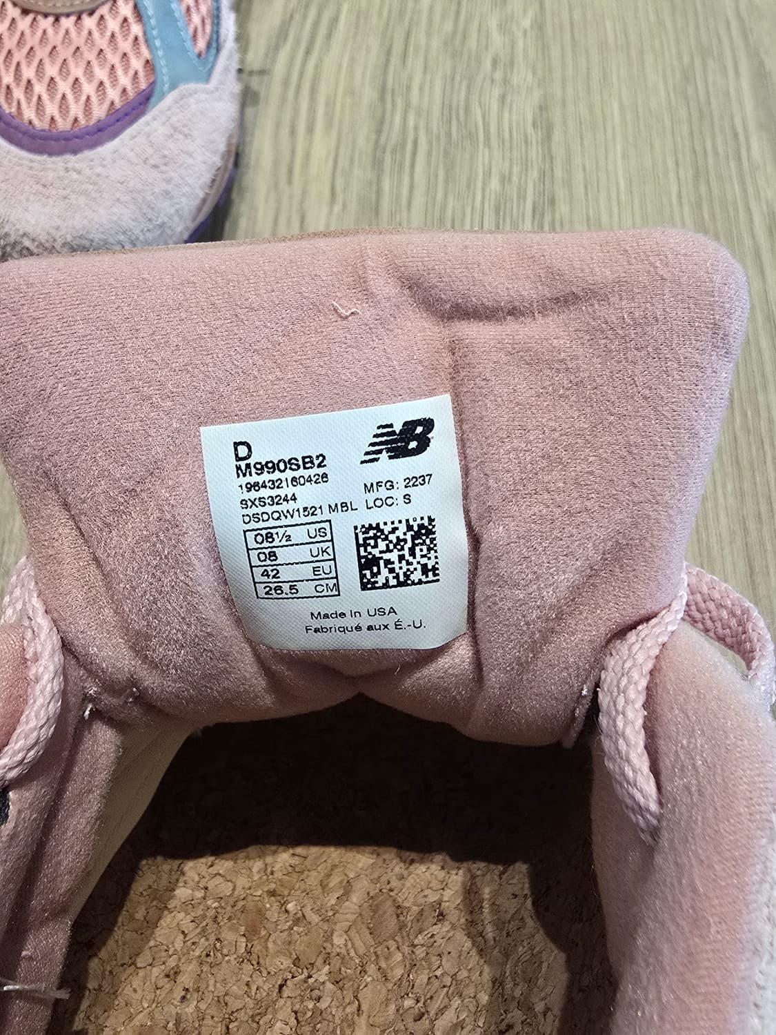 뉴발란스 990v2 살레헤 벰버리 265사이즈입니다. 상품이미지5