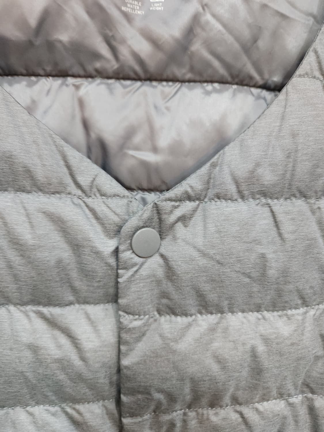 유니클로 그레이 오리털 경량 패딩조끼

 상품이미지4