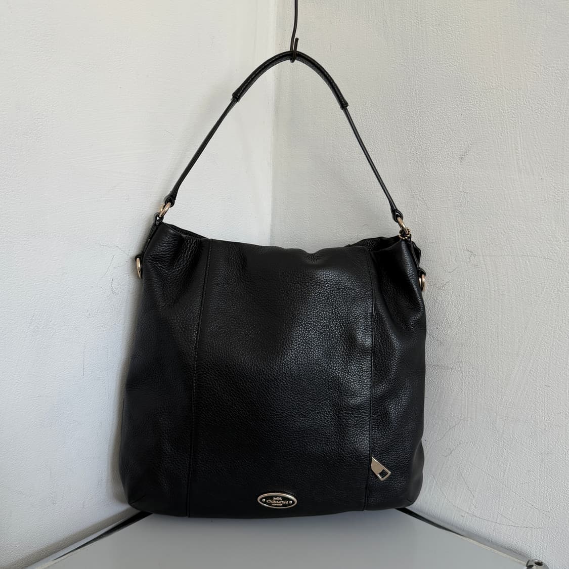 Coach leather shoulder bag 상품이미지1