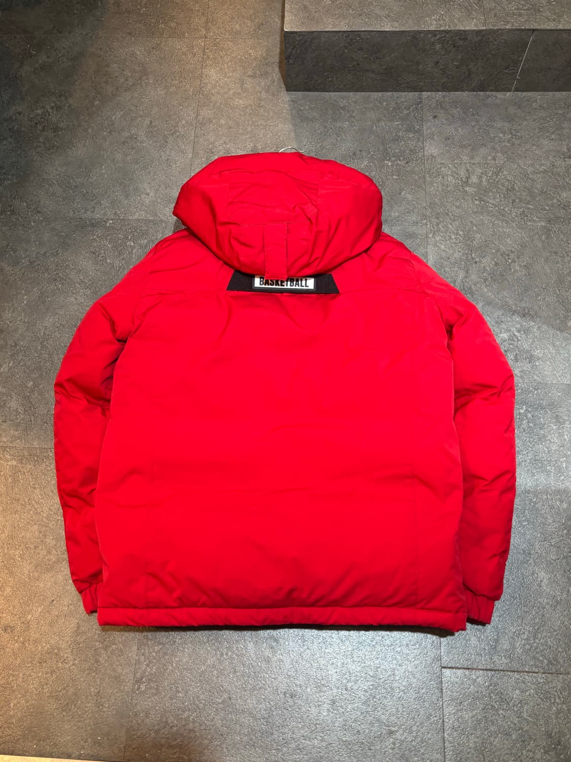 NBA 오리털패딩 레드 M사이즈 상품이미지3