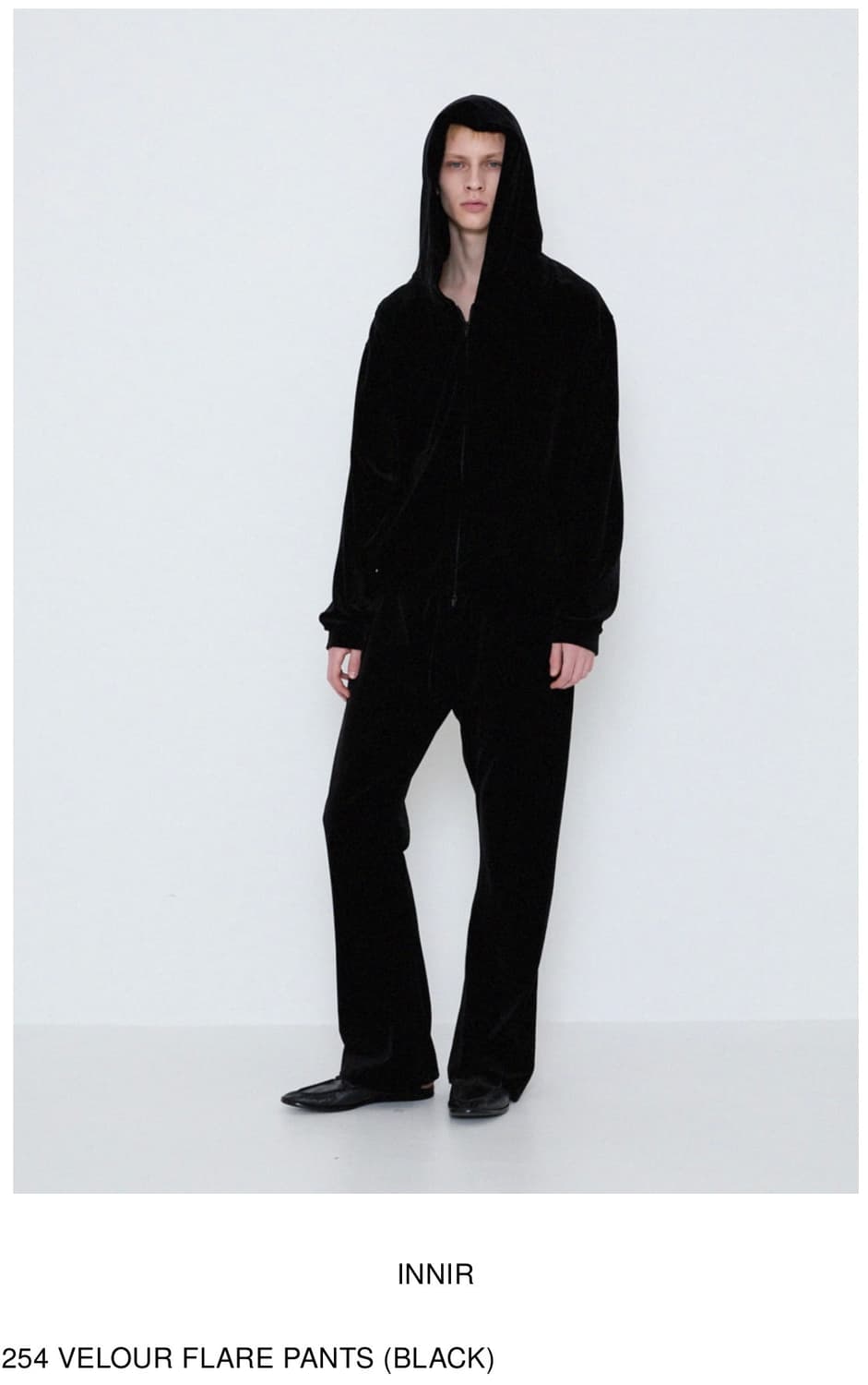 innir 254 velour flare pants 2사이즈 삽니다 상품이미지1