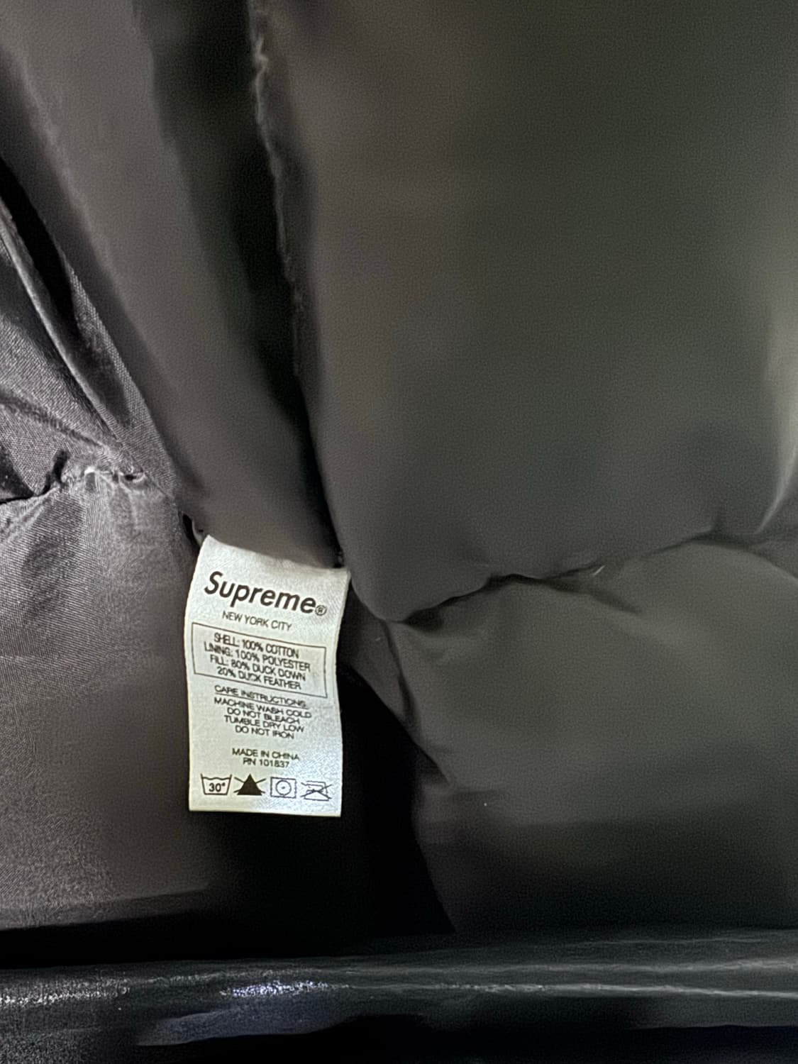 슈프림 17FW 라이센스 플레이트 퍼피 패딩 xl 상품이미지3