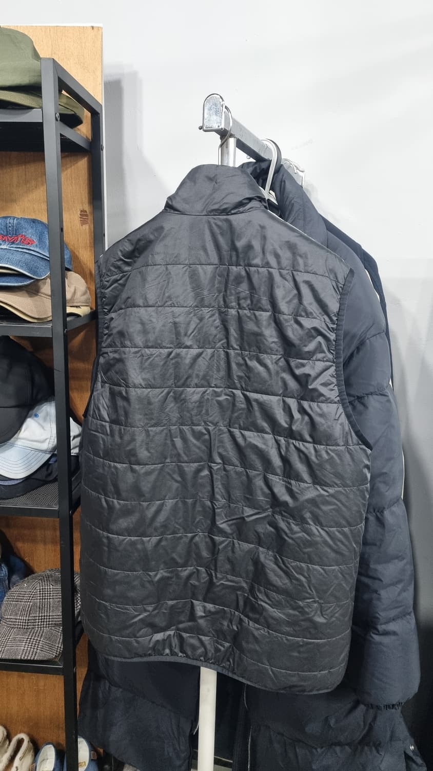 아디다스 불꽃마크 삼선 패딩조끼 남성L(100) 상태매우좋음 상품이미지4