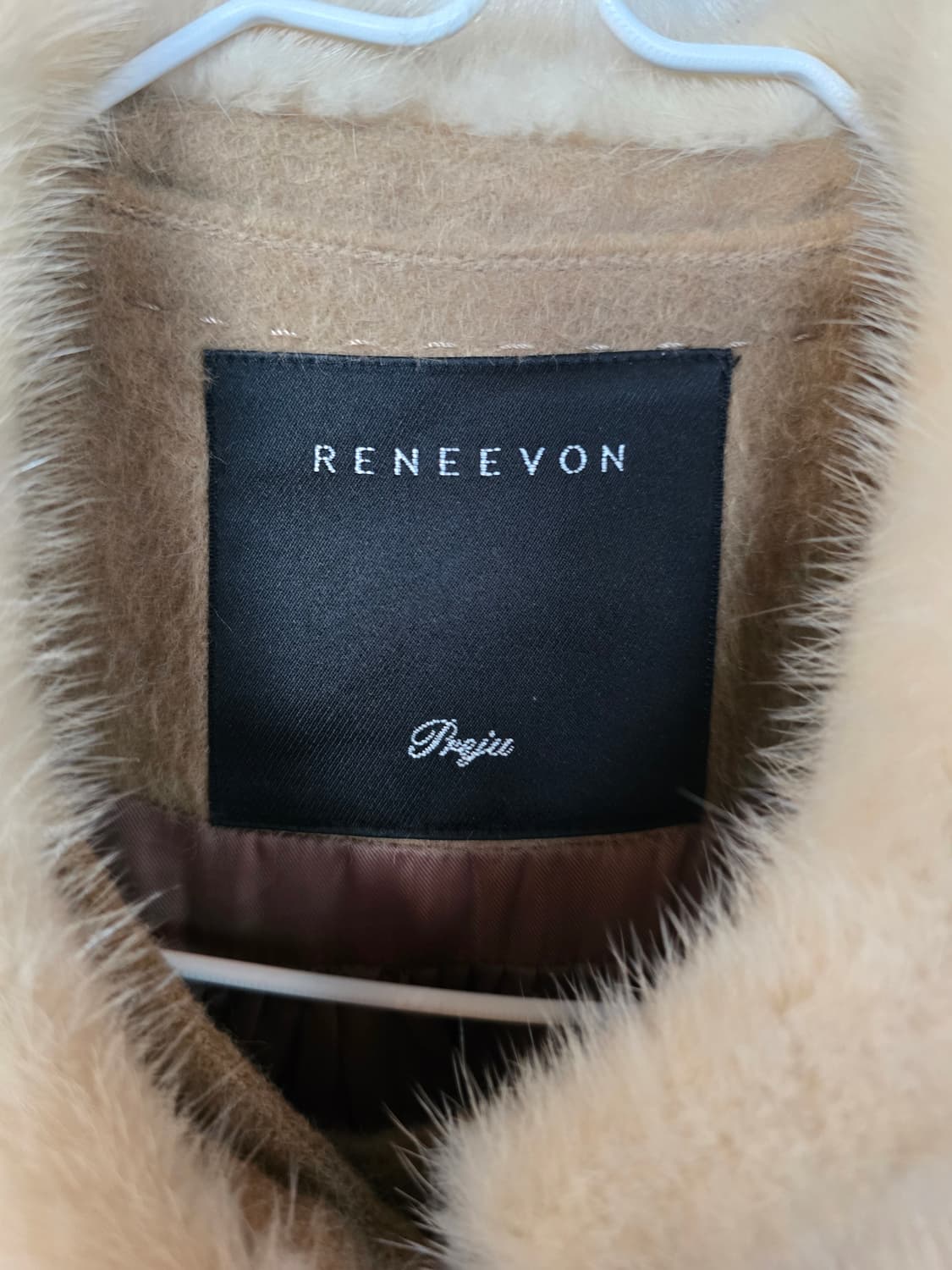 RENEEVON 카멜색 퍼 칼라 코트 상품이미지3