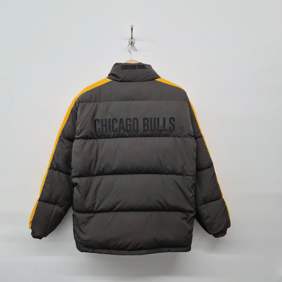 NBA 시카고 불스 리버시블 덕다운 패딩 점퍼 남성 XL 상품이미지8