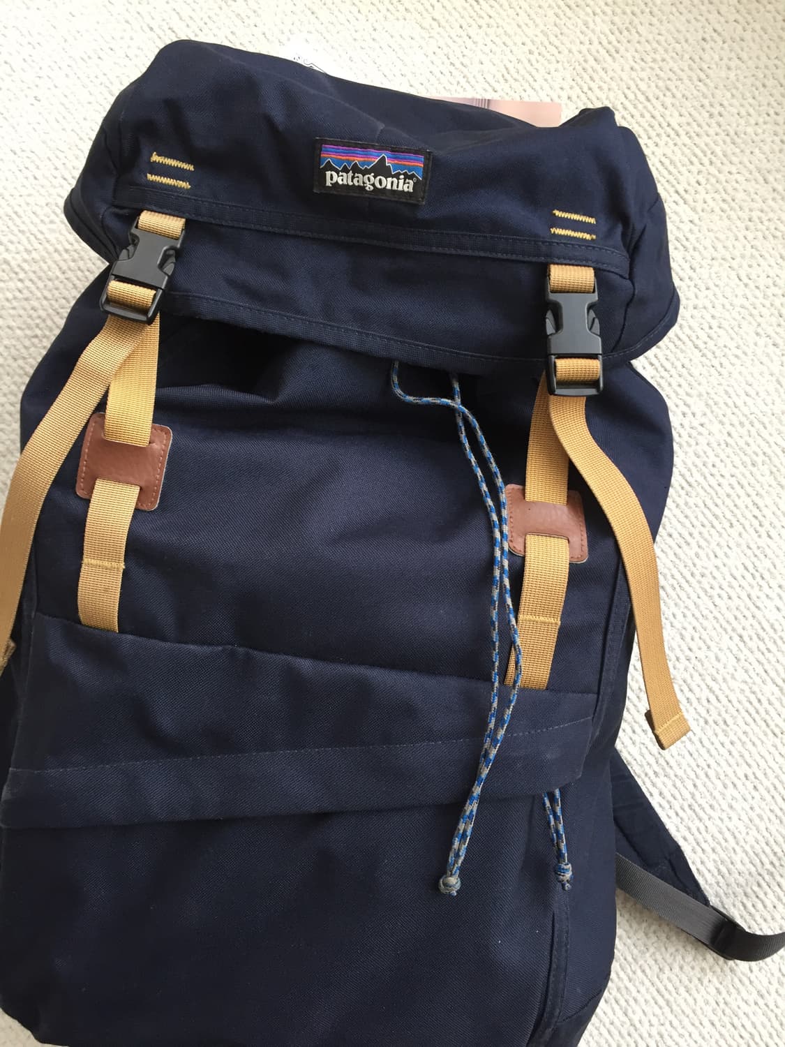 파타고니아 트래킹 백팩 네이비 상품이미지3
