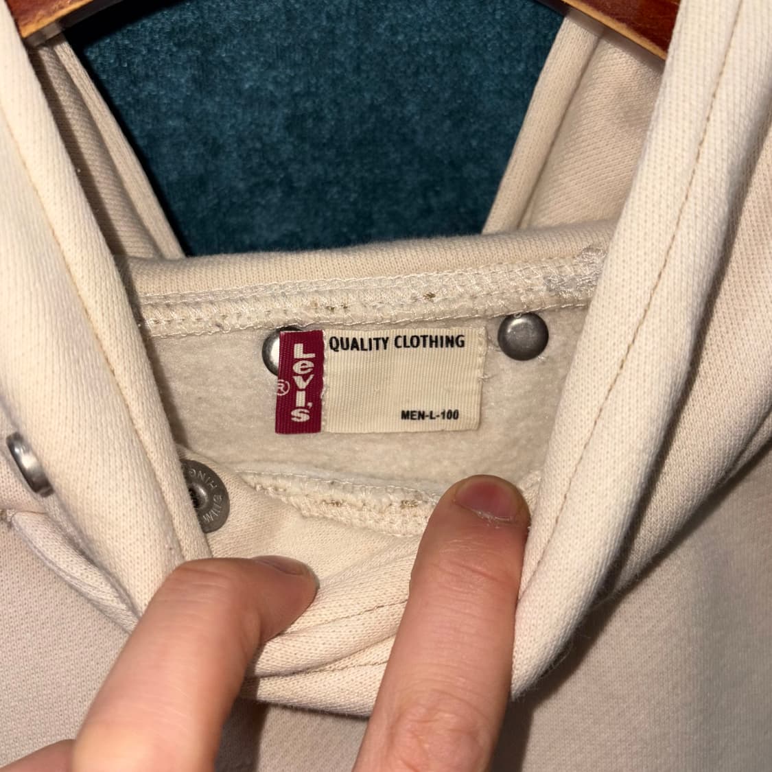 (L) 00s 리바이스 화이트 핑거홀 디테일 후드티 상품이미지5