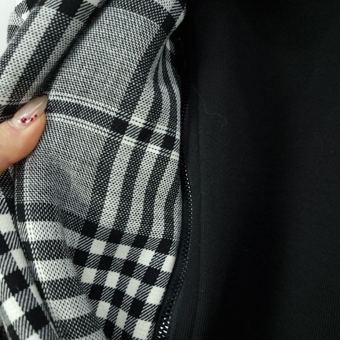 [준지] 18 F/W 후드 레이어링 오버사이즈 체크 롱 코트 P01549 상품이미지7