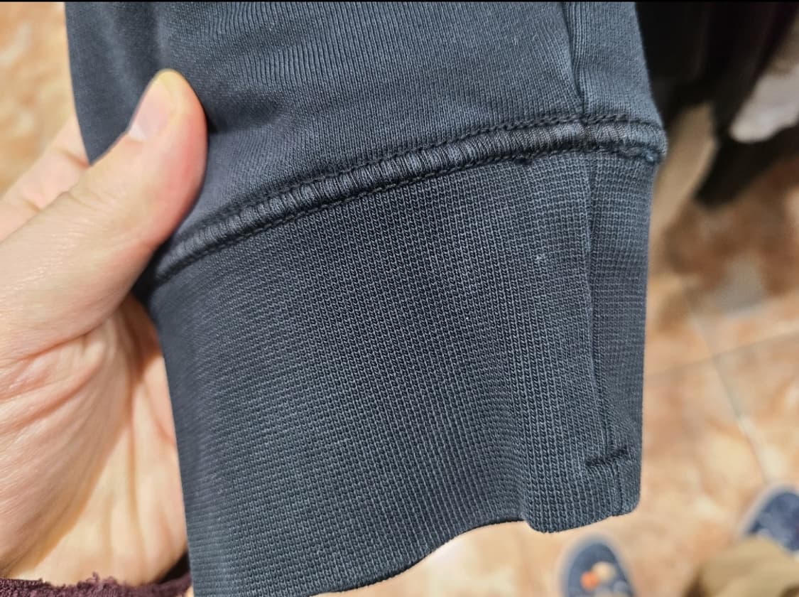 스톤아일랜드 맨투맨 블랙 상품이미지8