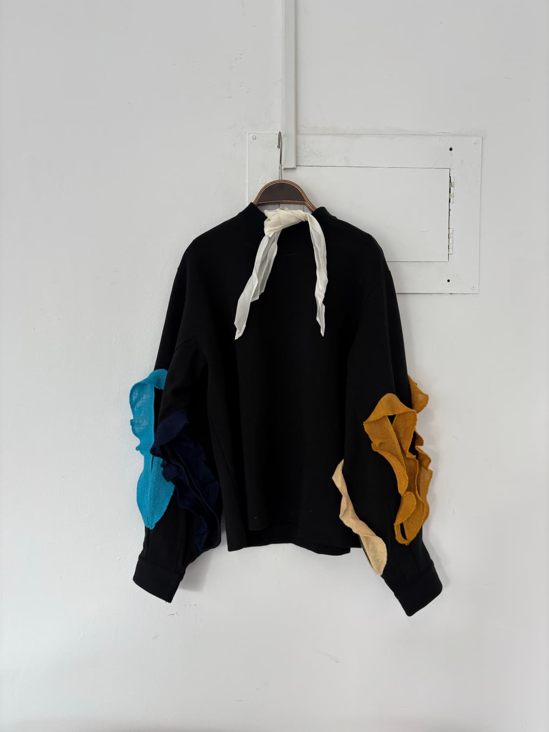 토가 비릴리스 아카이브 샘플 스웻셔츠 상품이미지2