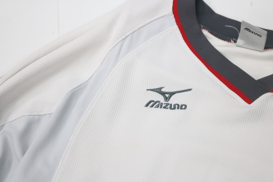 미즈노 테크니컬 브이넥 웜업 스웻셔츠 상품이미지4