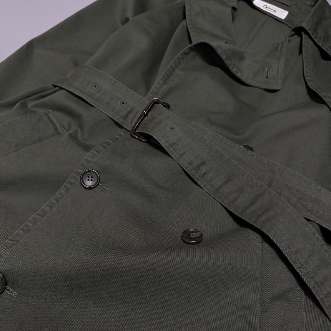 Oriens by 저널스탠다드 올리브컬러 코튼 오버 벨티드 트렌치 코트 상품이미지4