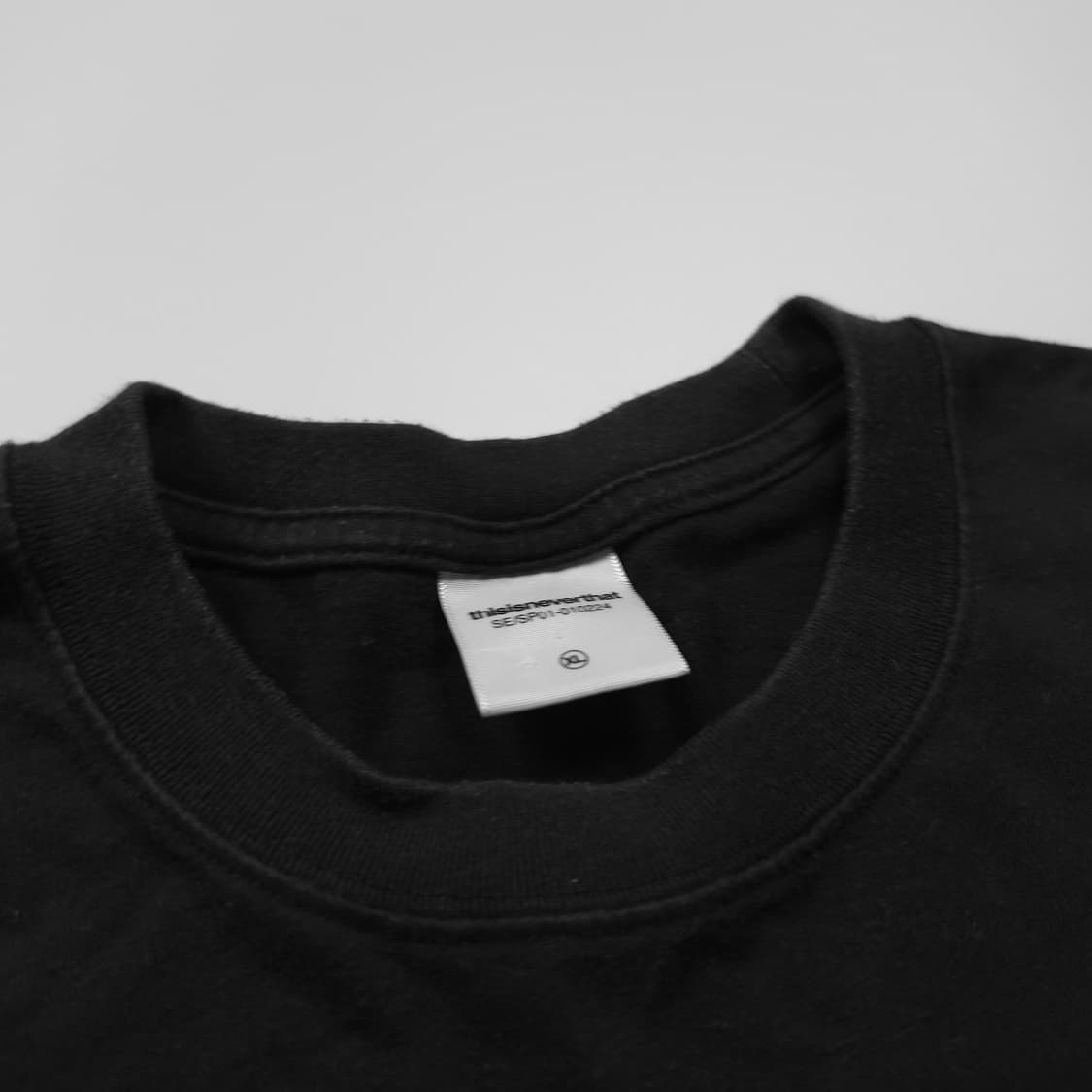 디스이즈네버댓 빅로고 박시핏 블랙 티셔츠 (XL) 상품이미지5