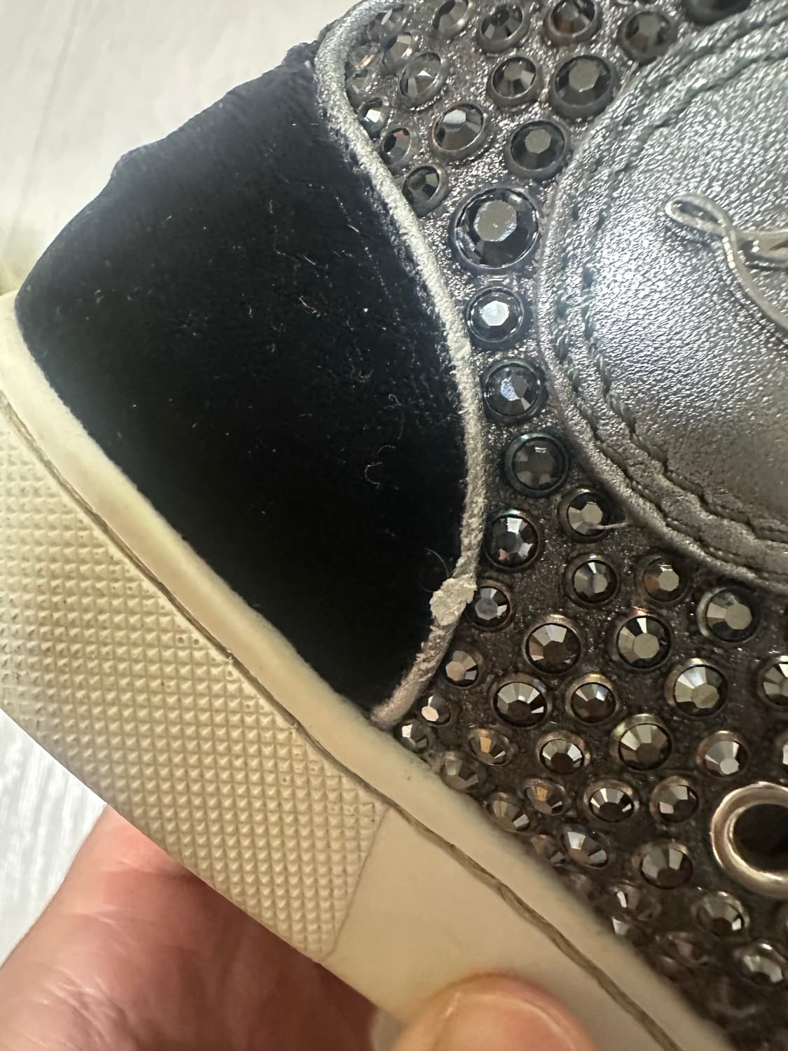 [35] 크리스찬 루부탱 스왈로브스키 스왈롭 상품이미지3