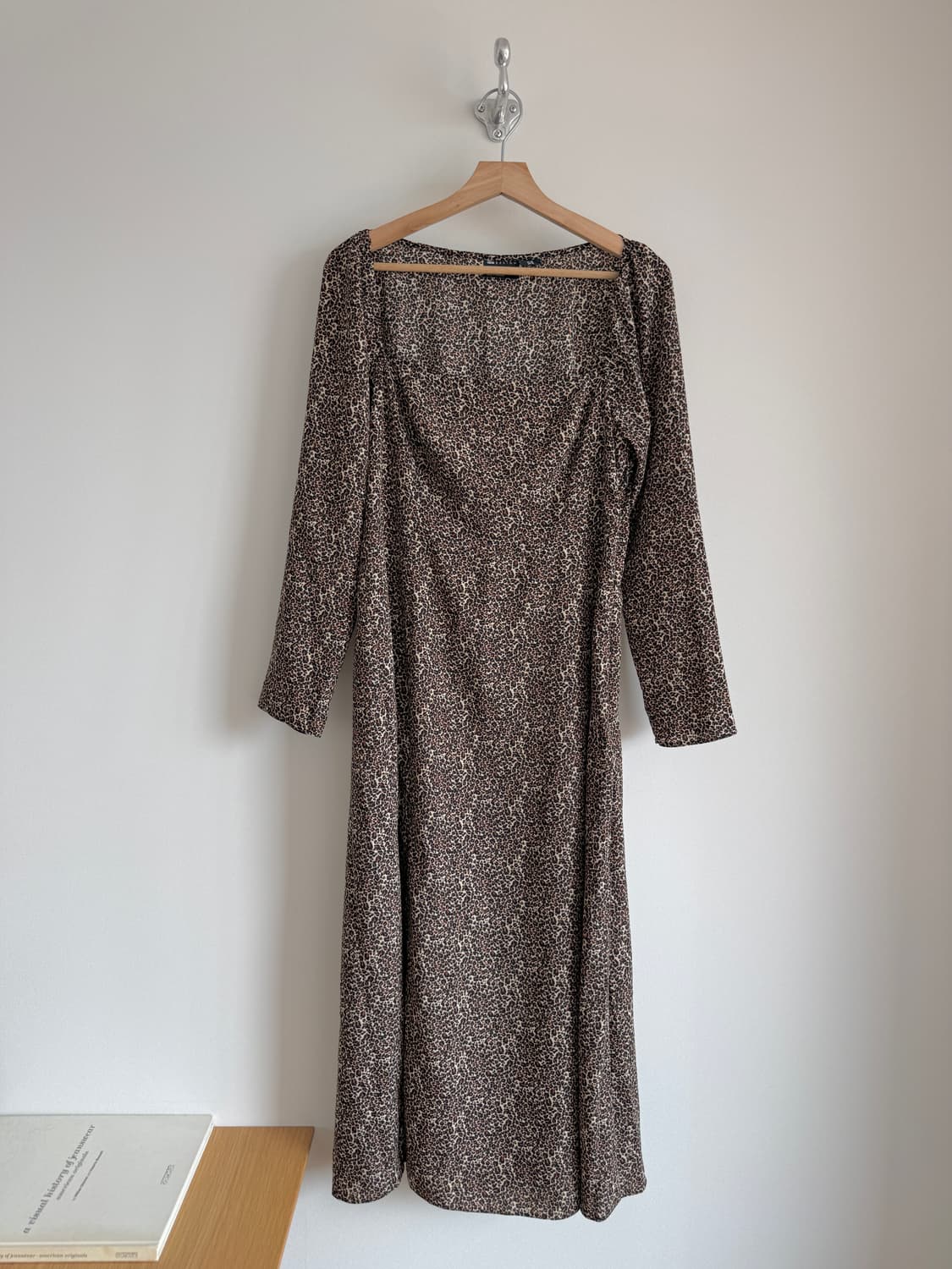 아소스(asos) 레오파드 스퀘어넥 원피스 상품이미지1