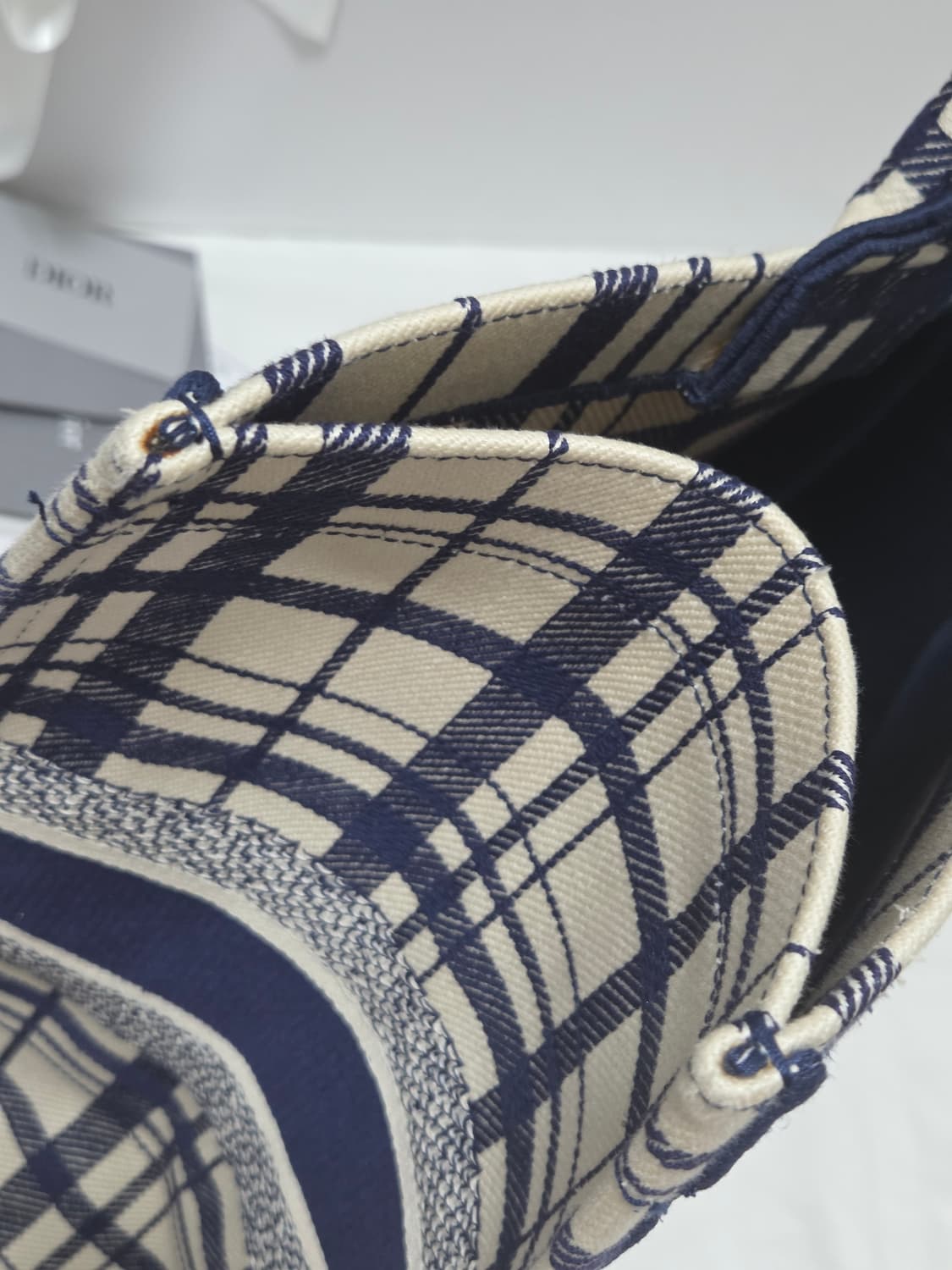 [한정판] 디올 북 토트 백 L Size 상품이미지6