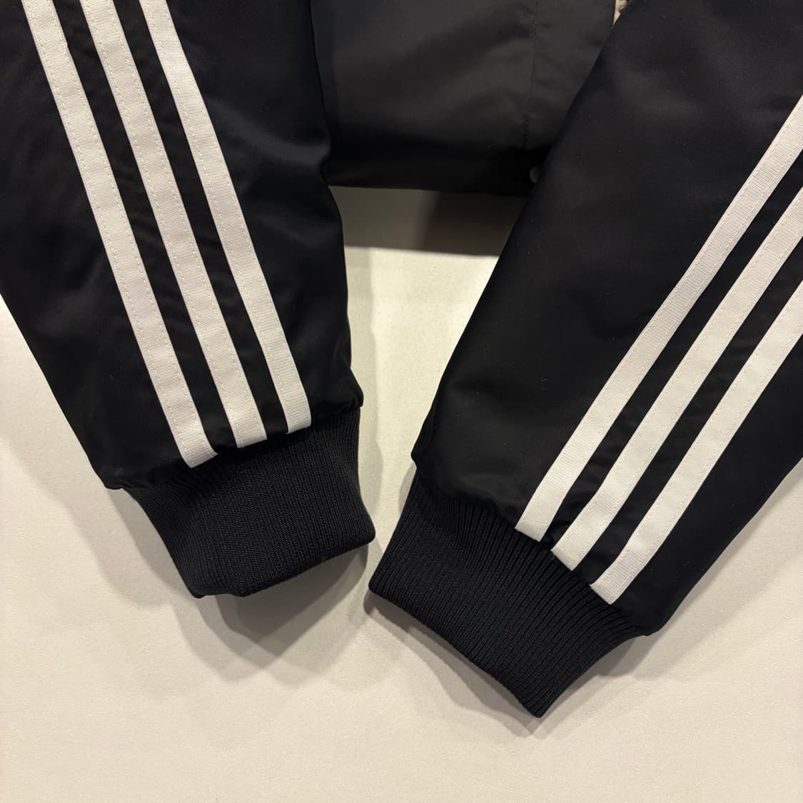 [L] 아디다스 파이어버드 리버시블 후드 뽀글이 자켓 아이보리 C486 상품이미지6