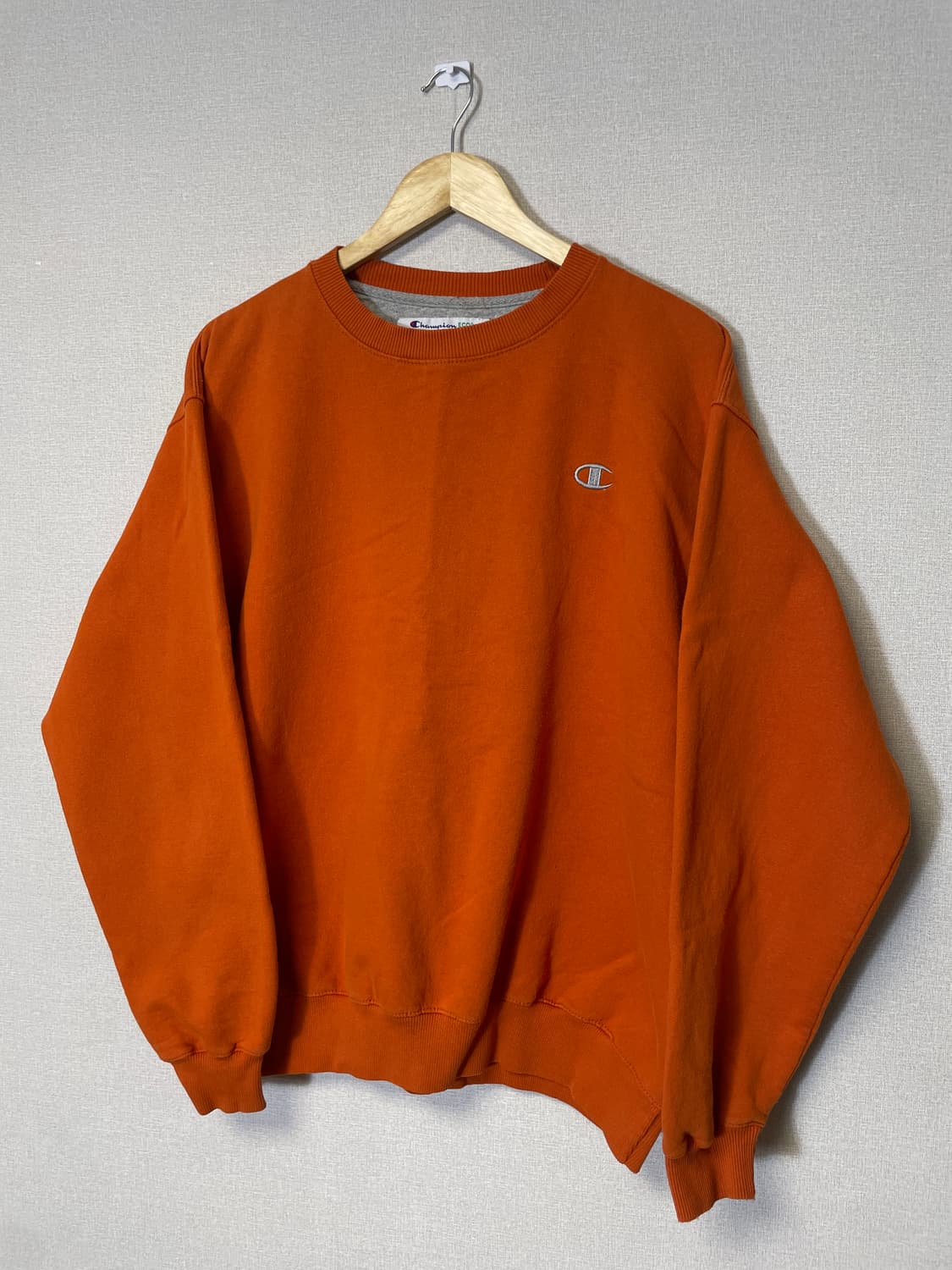 챔피온 오렌지 맨투맨 상품이미지1