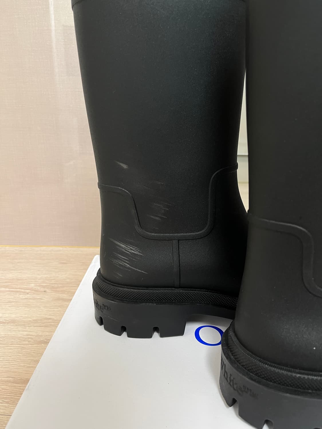 off white “for rainy days” boots 레인부츠 44 상품이미지9