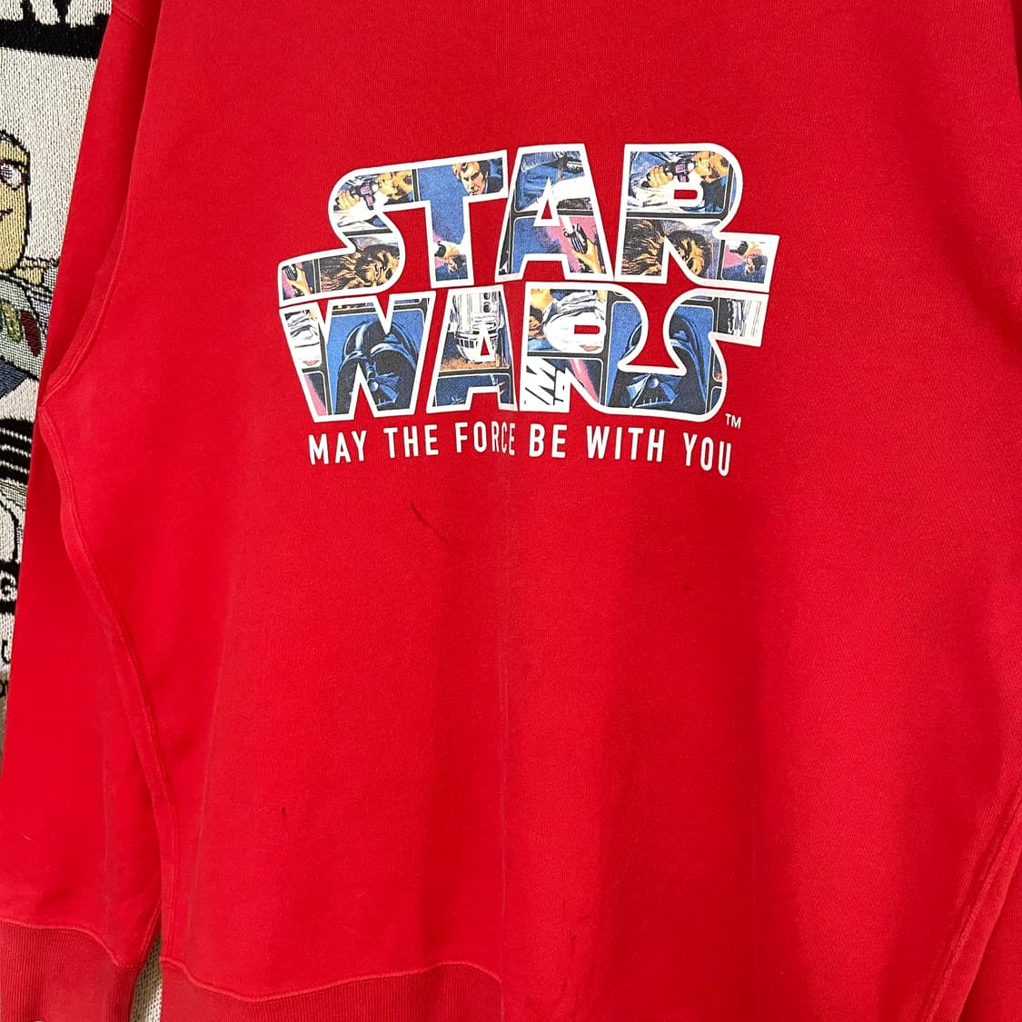 유니클로 UT 스타워즈 레드 맨투맨 스웻셔츠 상품이미지6