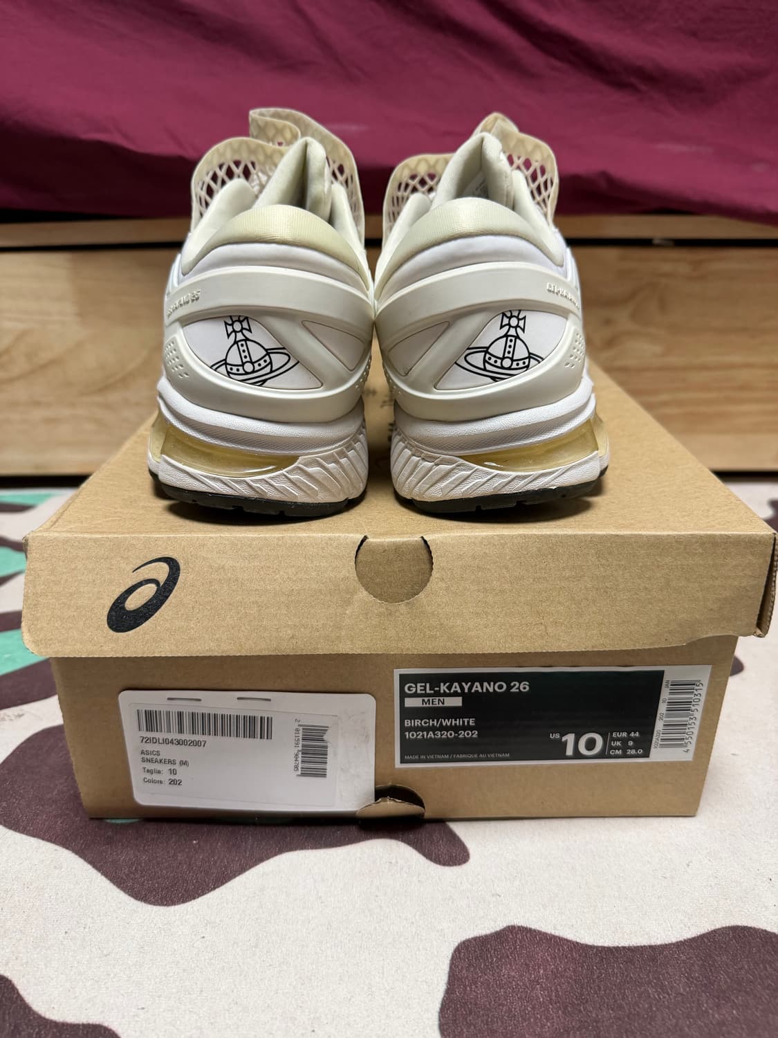 비비안웨스트우드 아식스 젤카야노 상품이미지6