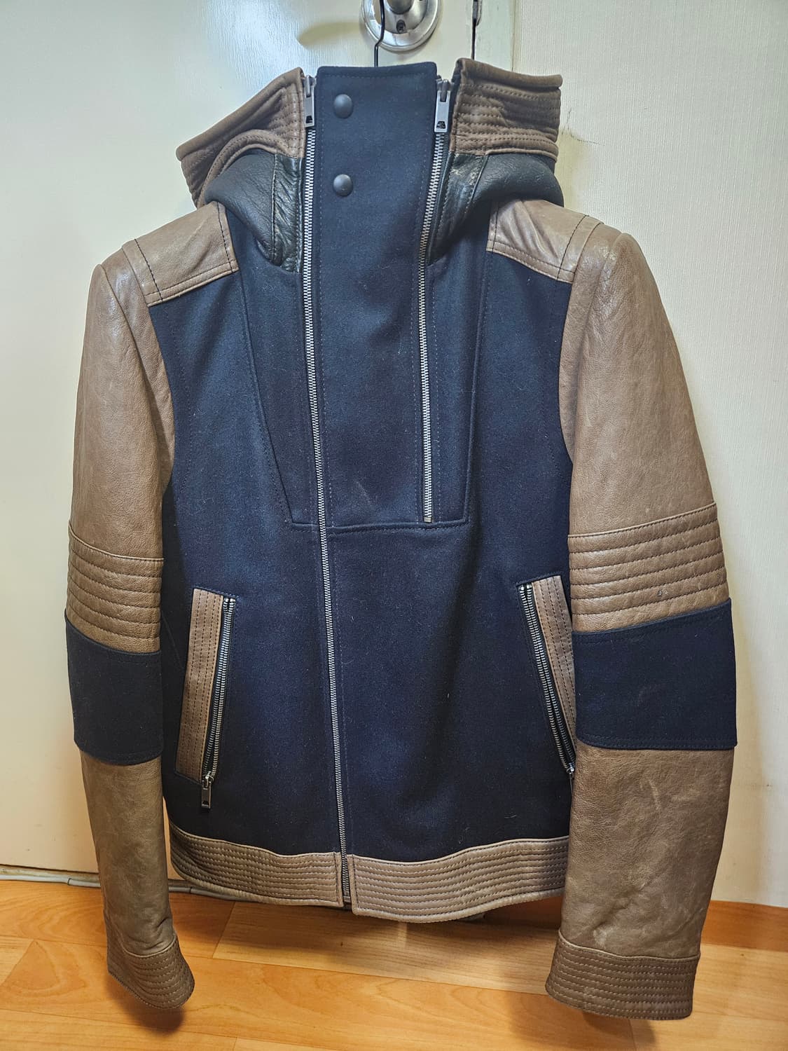 100 L) 솔리드 옴므 우영미 리얼 양가죽 캐시미어 무스탕 점퍼 상품이미지1