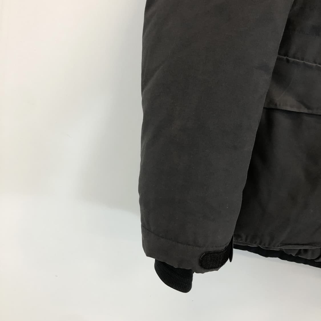 디스커버리 밀포드 구스다운패딩 95 사이즈  상품이미지3