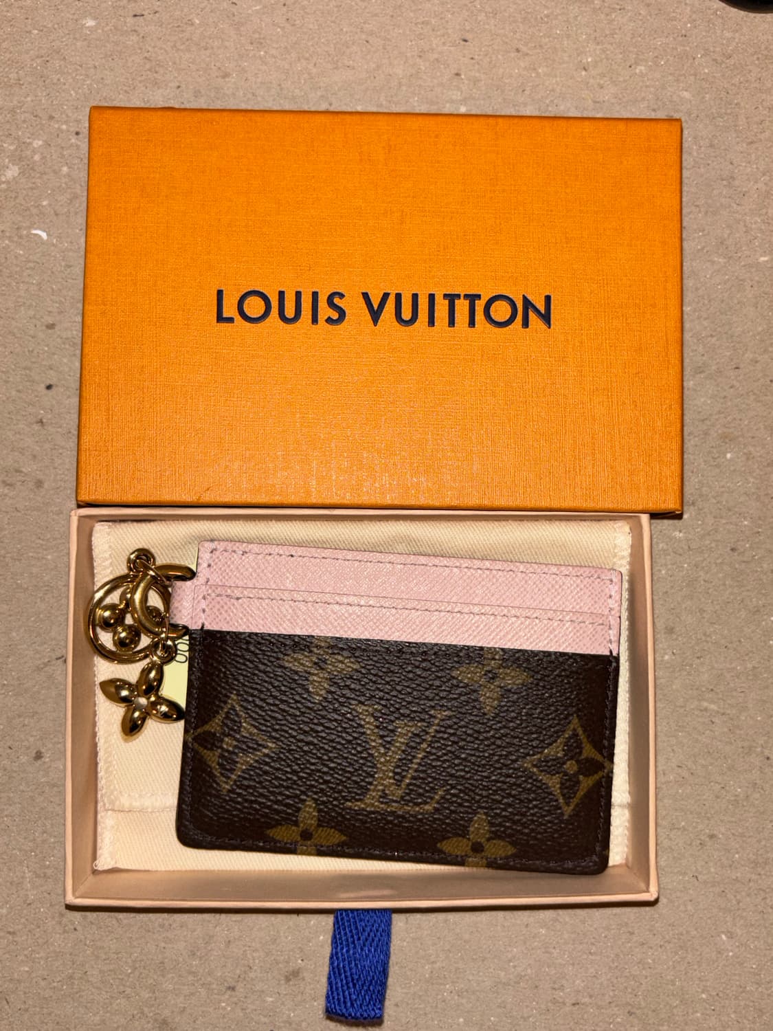 LV 루이비통 핑크 카드지갑  상품이미지2