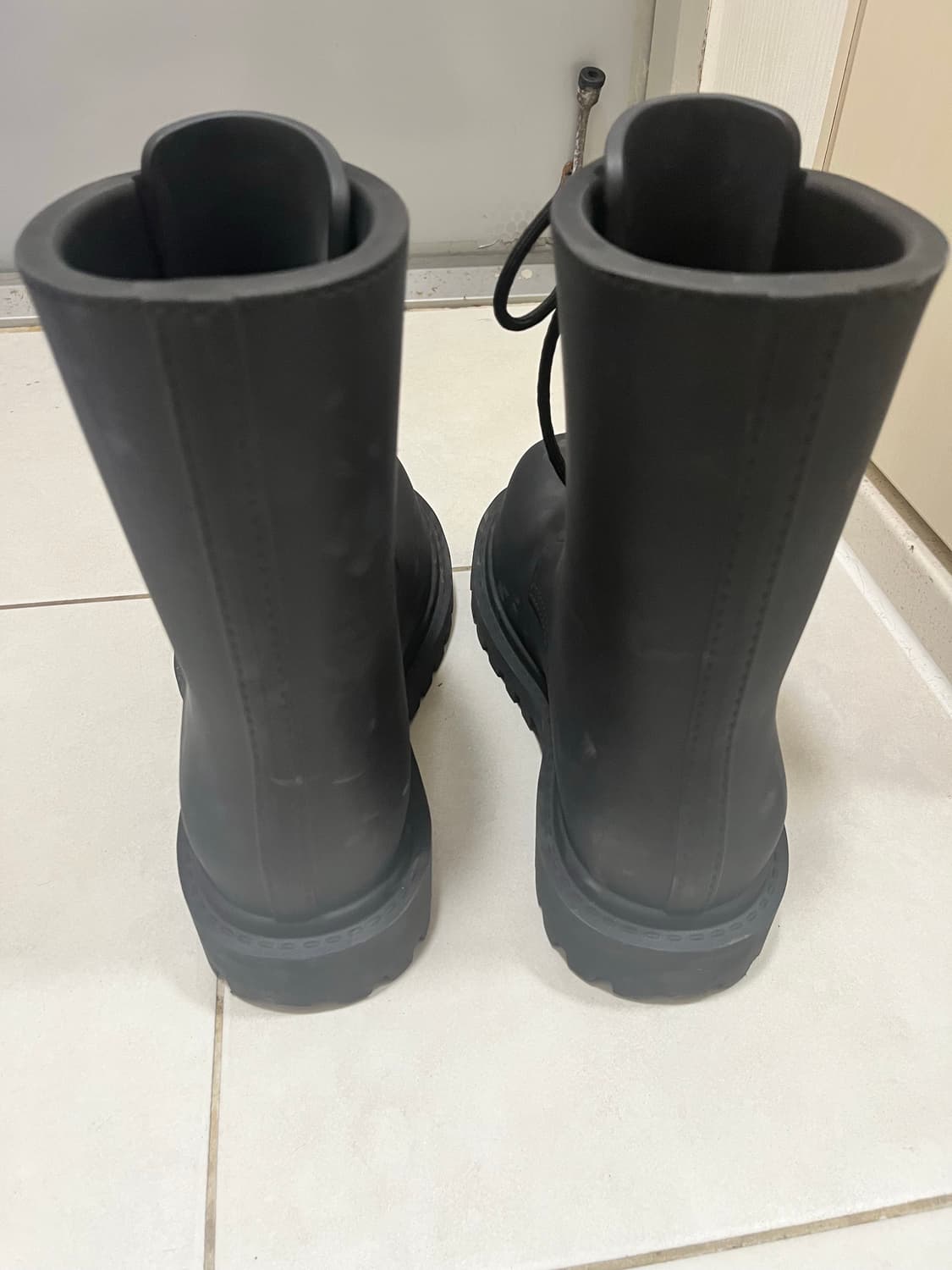 발렌시아가 스테로이드 부츠 상품이미지4