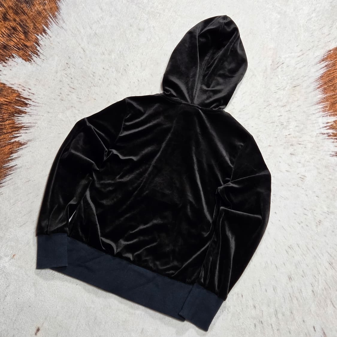 퓨마 Y2K 블랙 벨렛 슬림핏 후드집업 상품이미지4