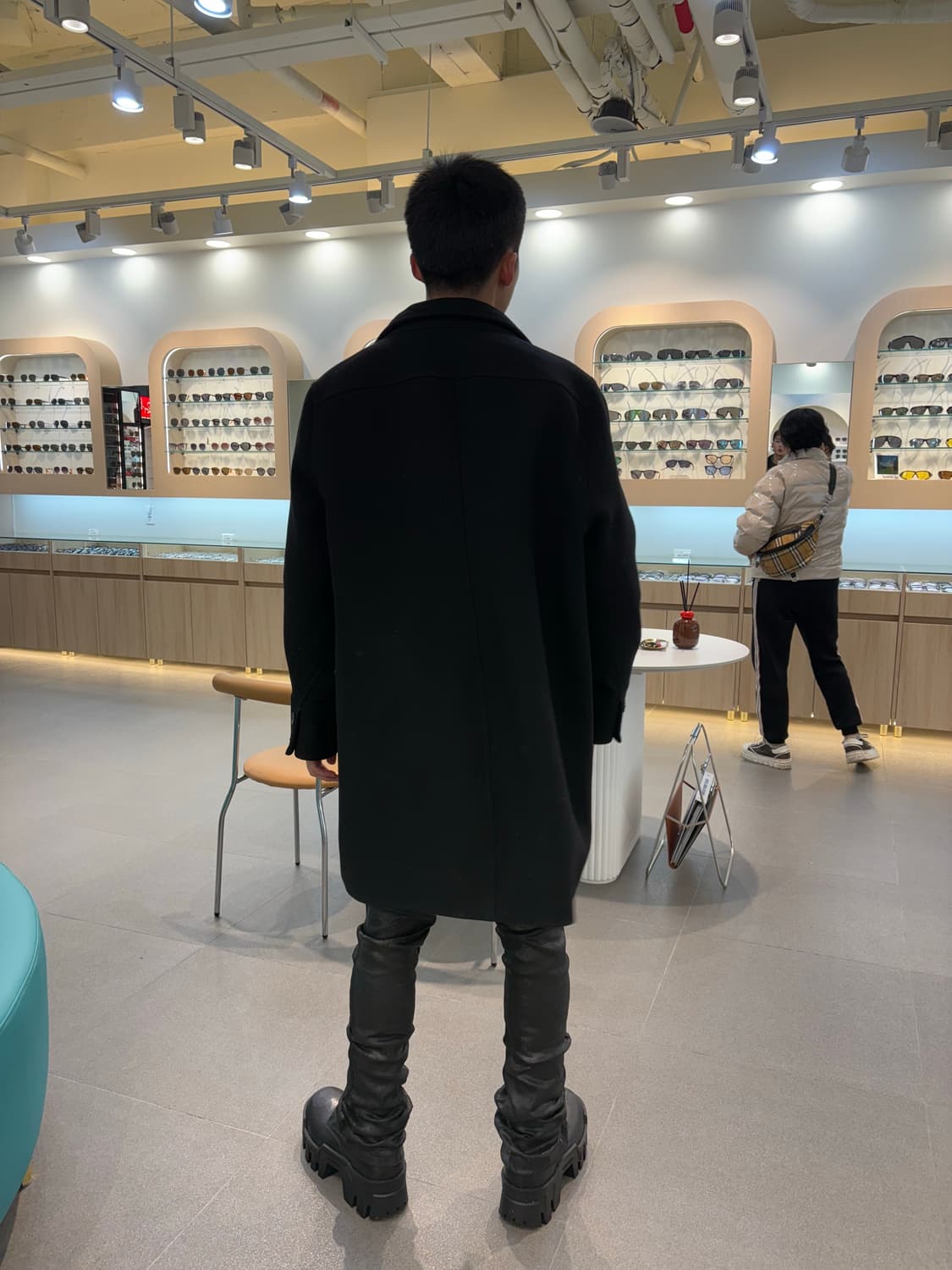 릭오웬스 블랙 코트 상품이미지7