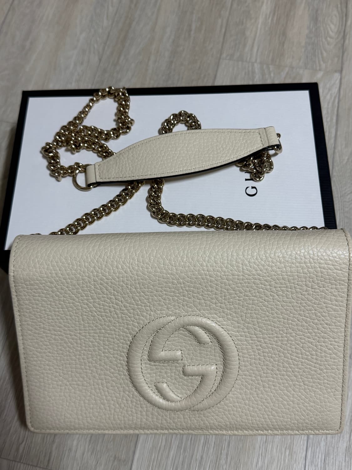 구찌 GG 소호 크로스백 상품이미지2