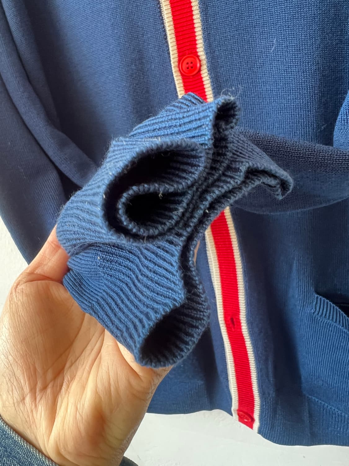 라코스테 남성 블루네이비 브이넥가디건 배색울가디건 상품이미지4