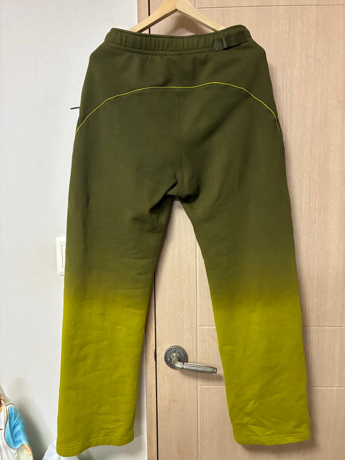 [M]나이키x녹타 NRG 플리스 팬츠 오버 헴 미디엄 올리브 상품이미지3