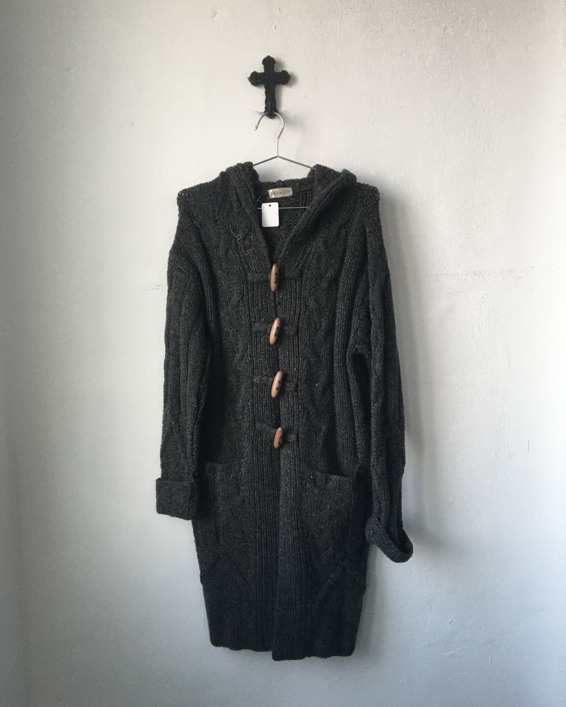 Duffle button cable pattern hood cardiga 상품이미지1