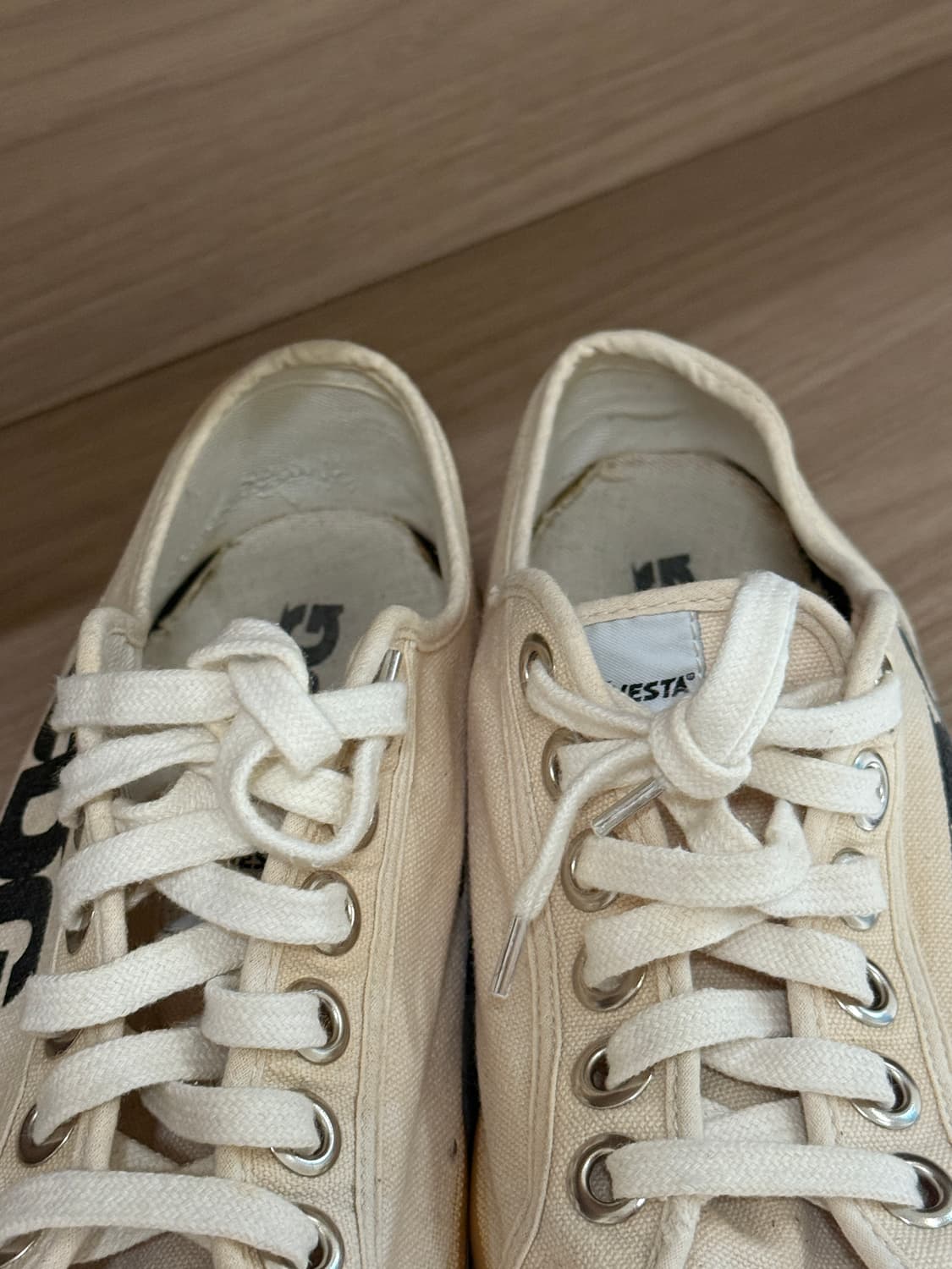 CDG 꼼데가르송 노베스타 스니커즈 상품이미지5