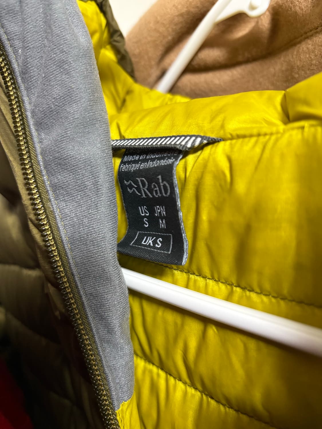 랩 마이크로라이트 알파인 자켓 오크 상품이미지2