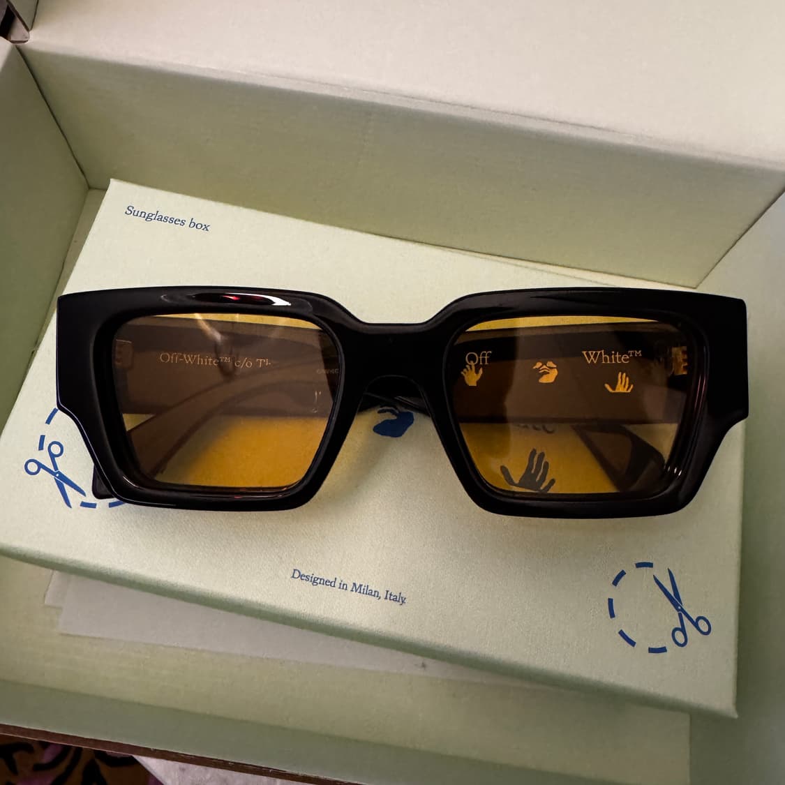 오프화이트 버질 선글래스  상품이미지6