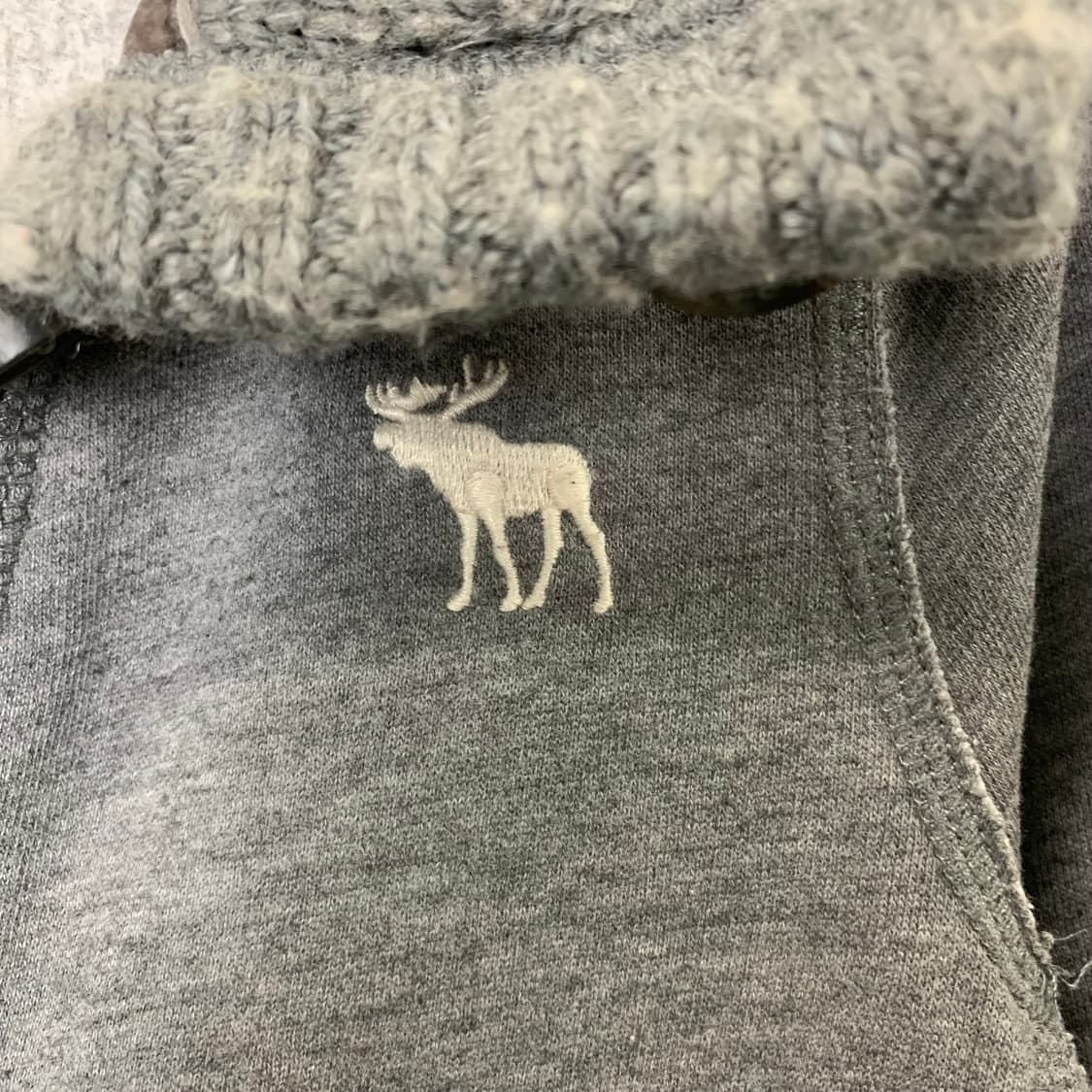 아베크롬비 y2k 와투케 그레이 버튼 가디건 상품이미지4