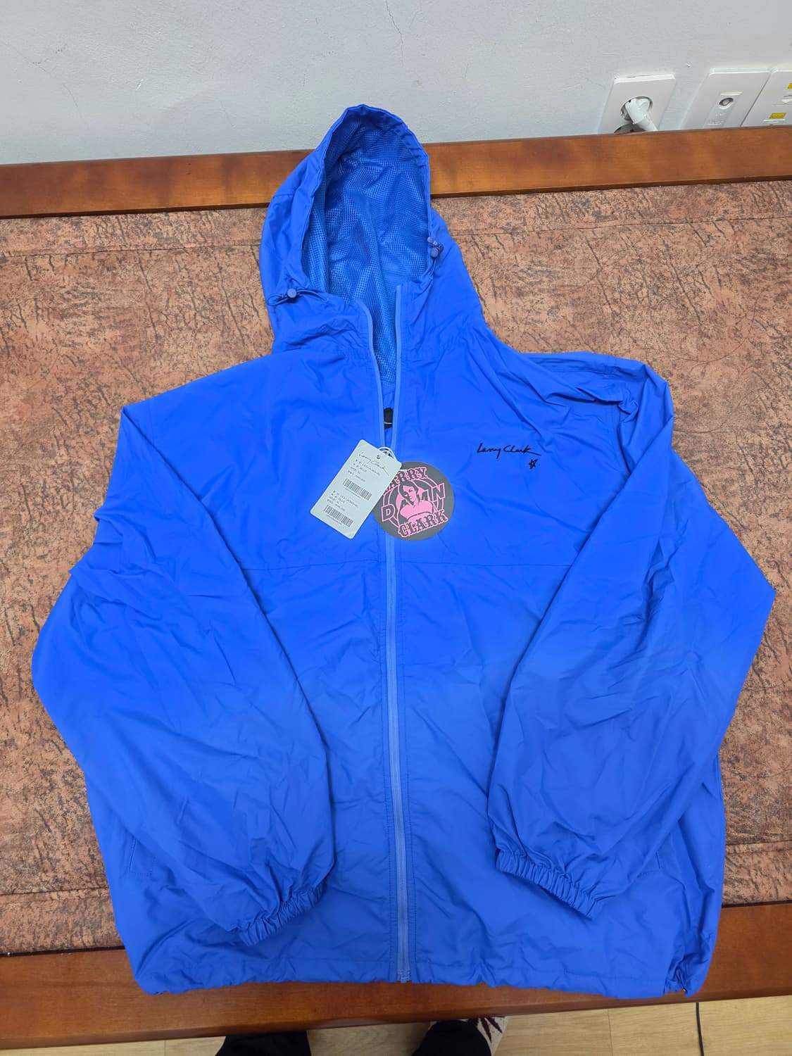 [새제품] 래리 클락 패커블 바람막이 자켓 XL 상품이미지1