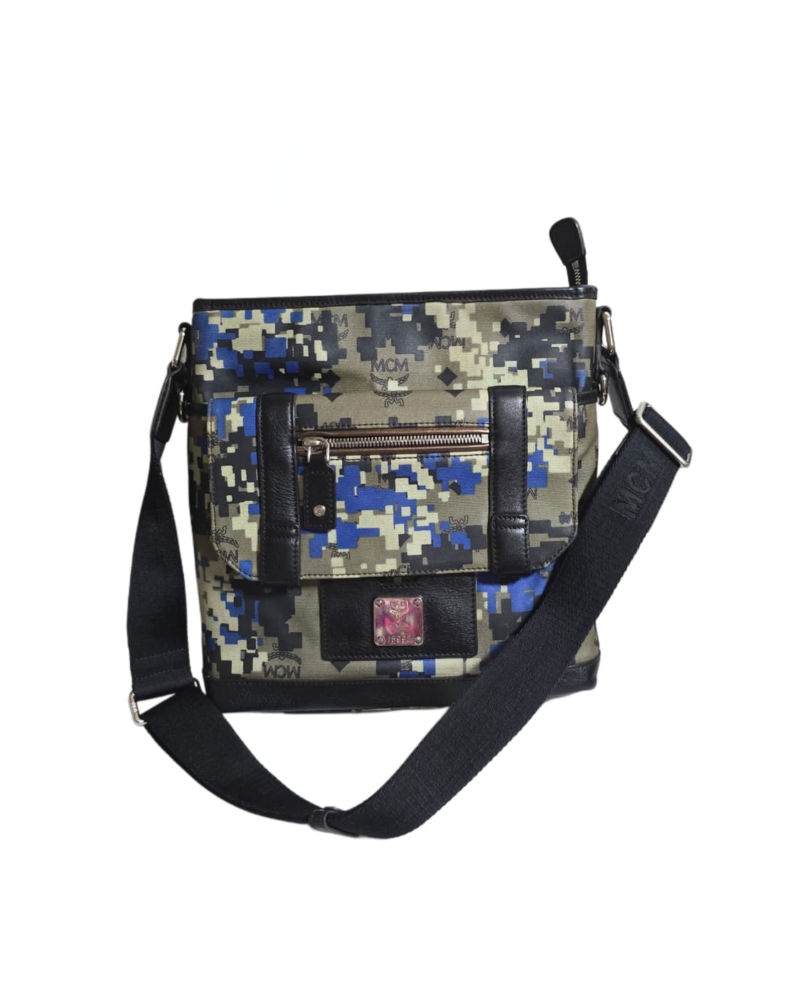 정품 엠시엠 카뮤 플라쥬  크로스   상품이미지1