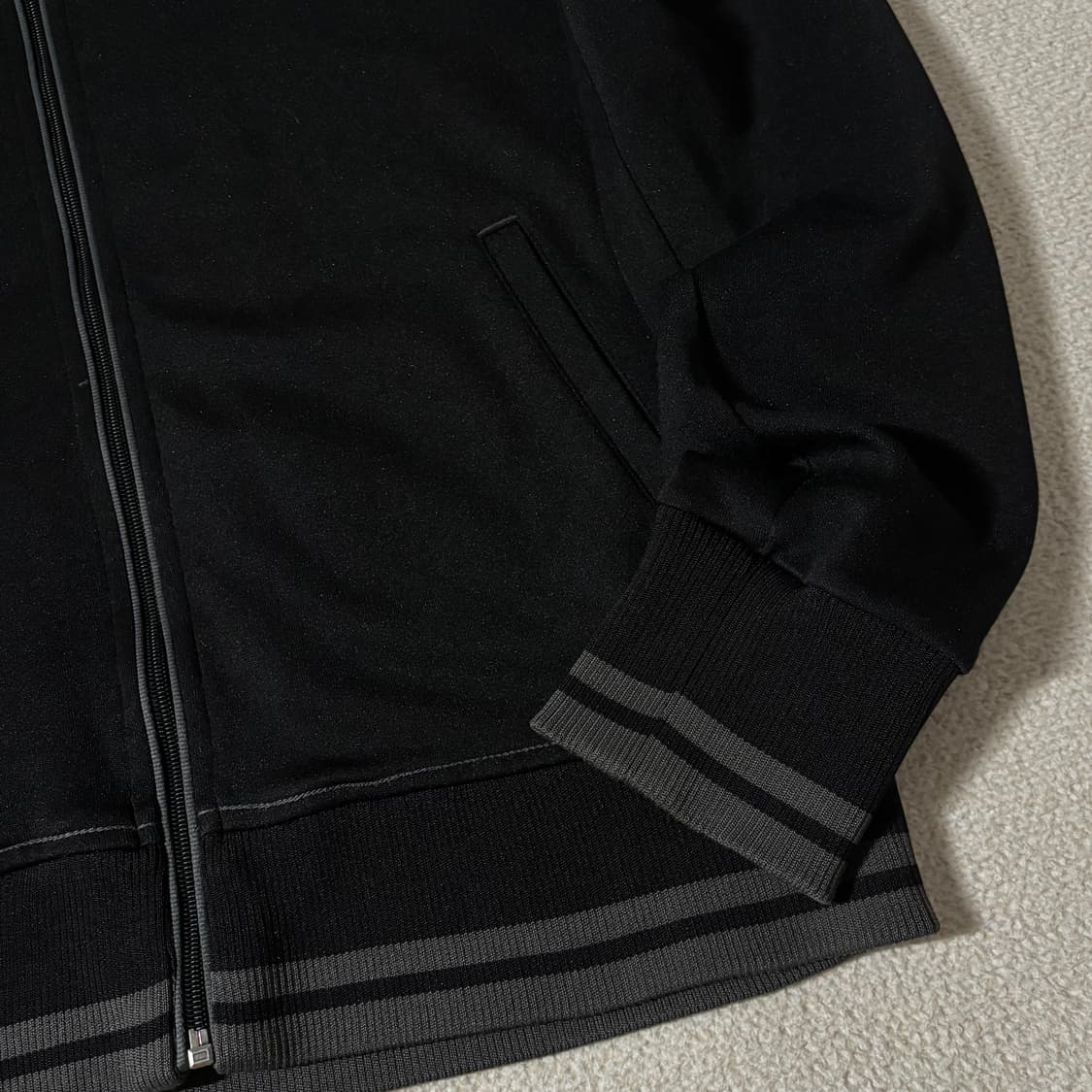 퓨마 블랙 그레이 로고 져지 상품이미지3