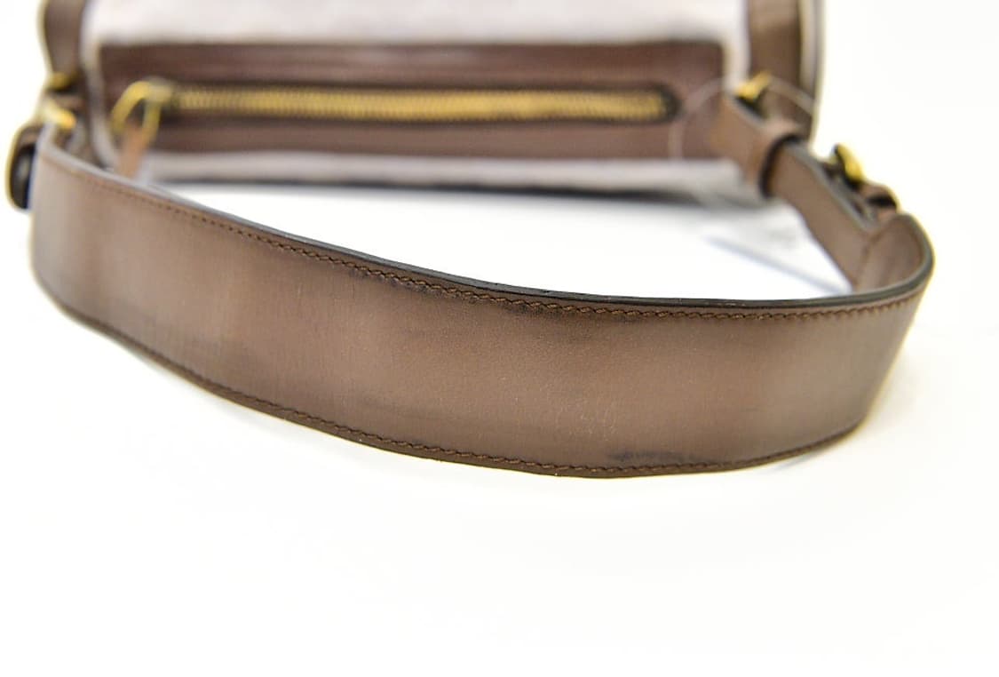 구찌 GG 로고 자가드 원통백(정품) 상품이미지8