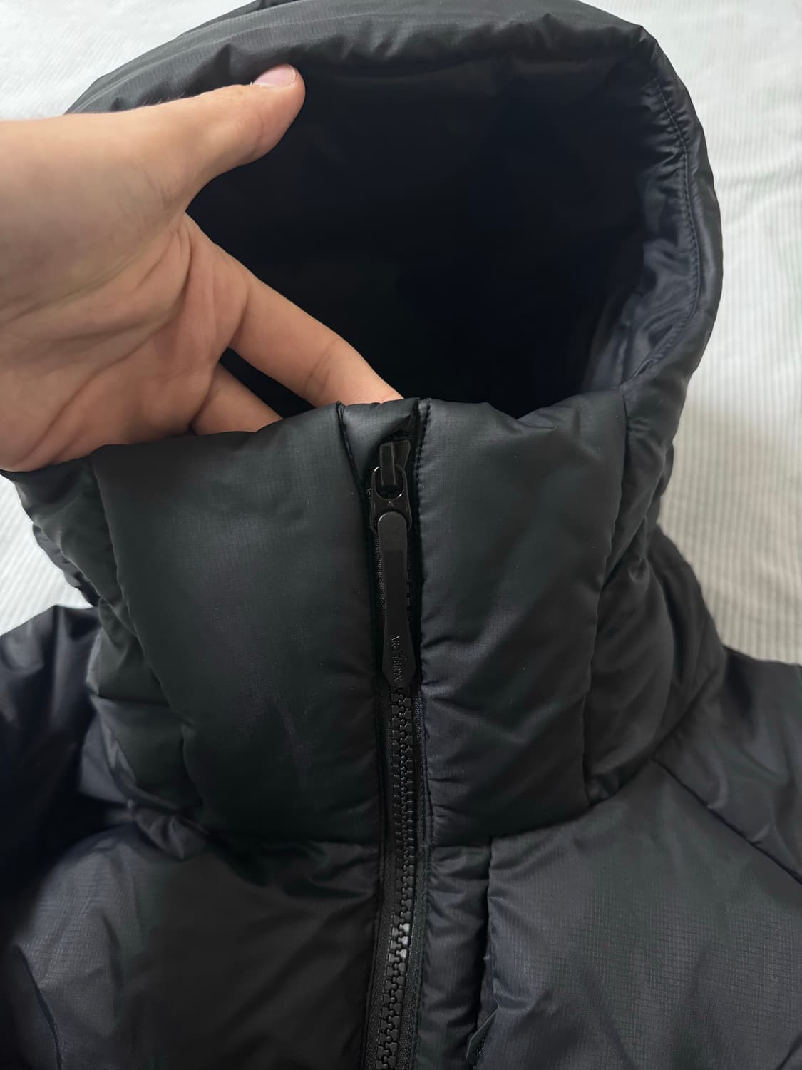 (SS급) 아크테릭스 토륨 후디 블랙 XL 상품이미지6